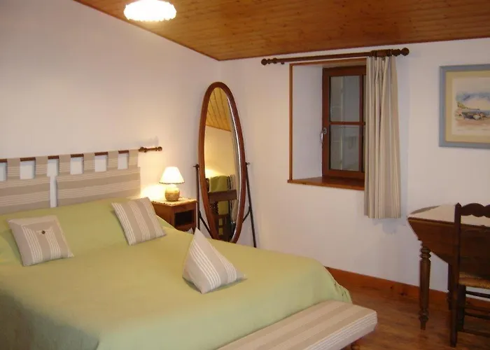 D'hotes Domaine Le Fragnaud Bed & Breakfast 3*